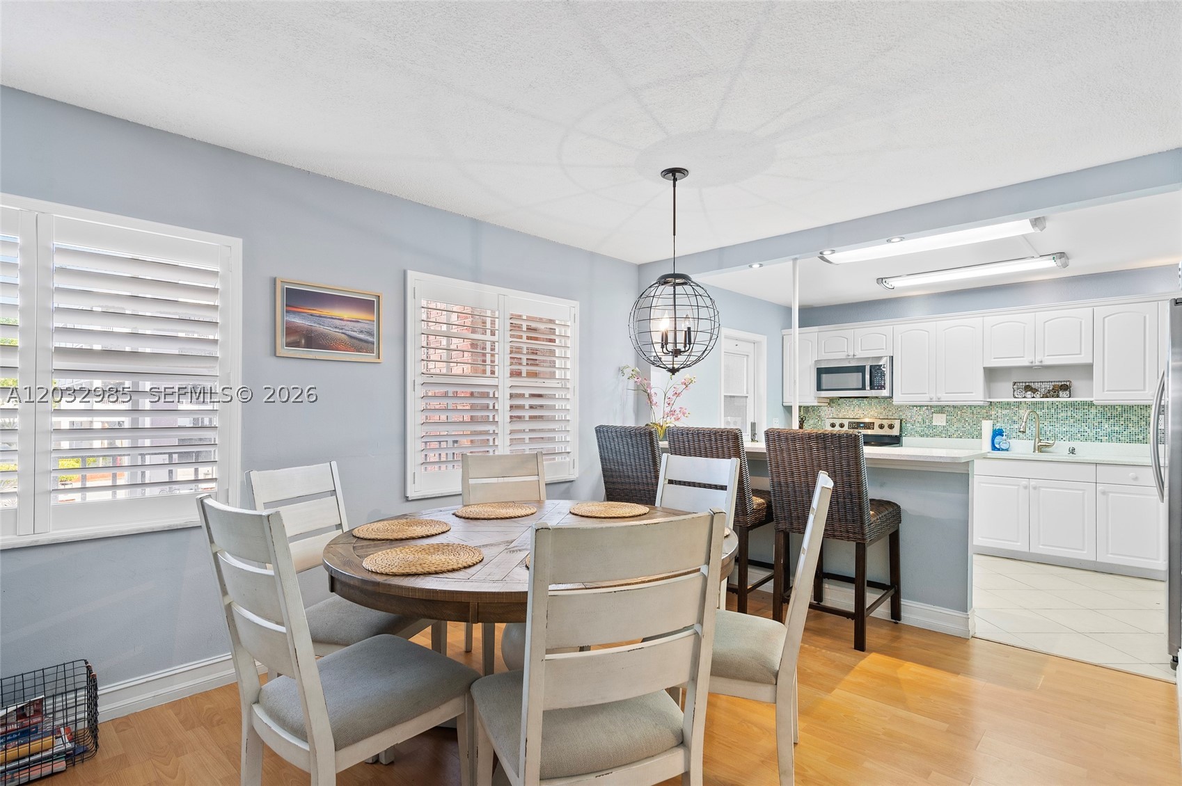 COLONIAL MANOR WEST APART - Residential