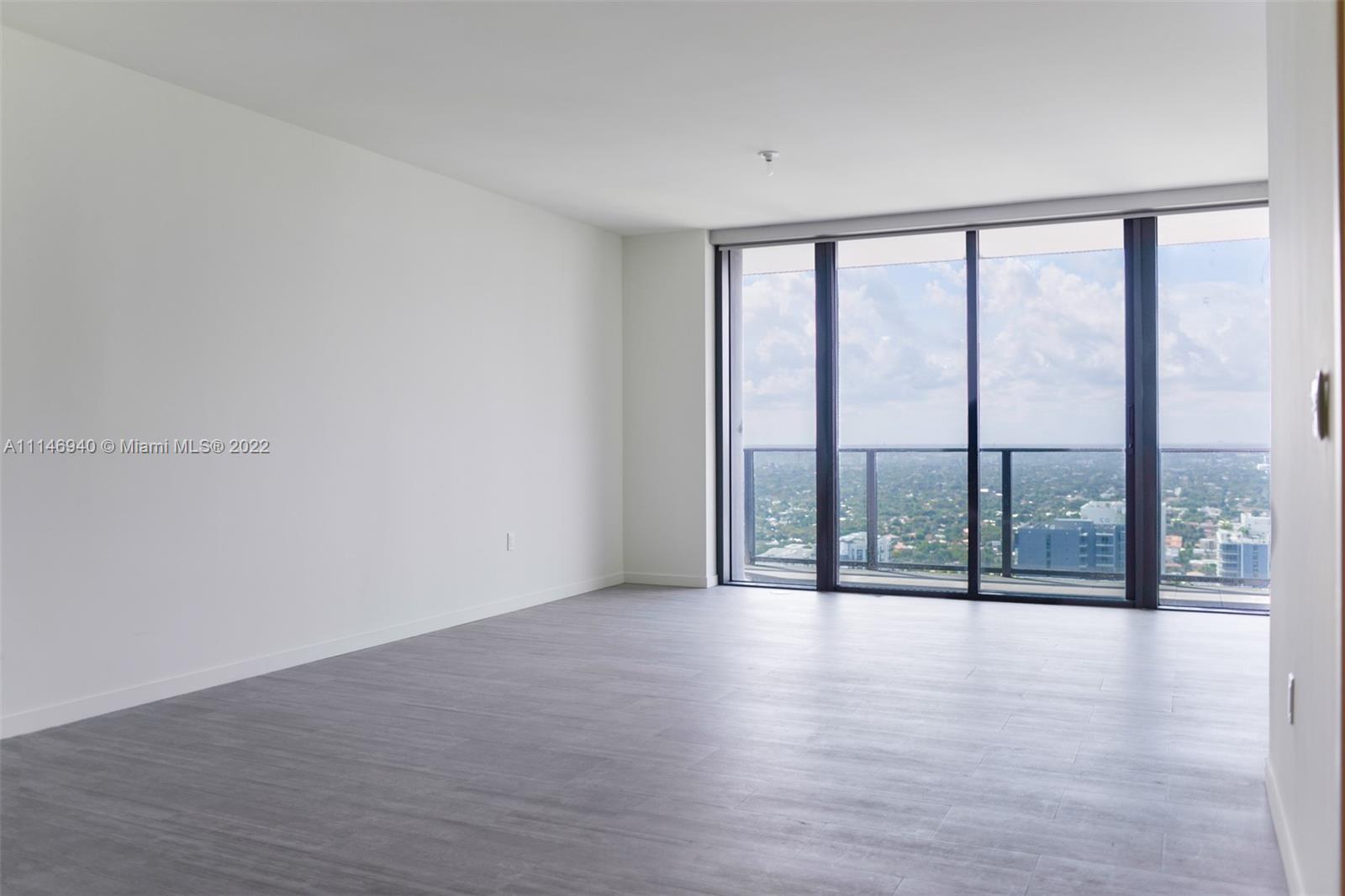 Brickell Flatiron - Residential