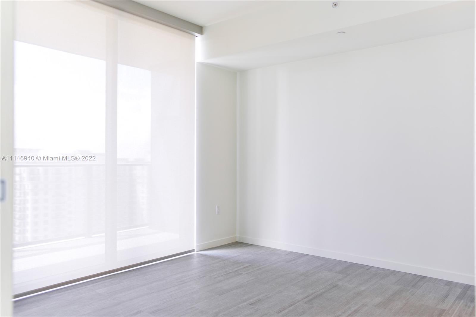 Brickell Flatiron - Residential
