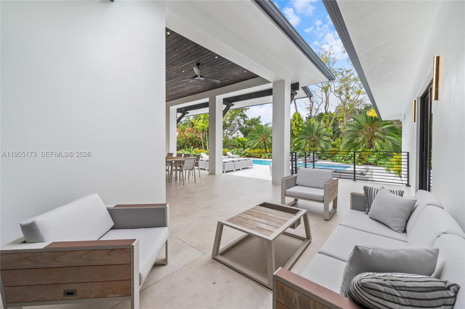 SUNILAND ESTATES 1ST ADDN - Residential