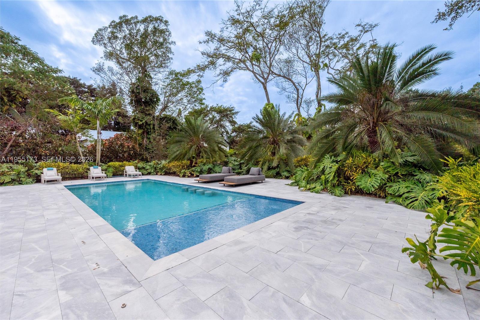 SUNILAND ESTATES 1ST ADDN - Residential