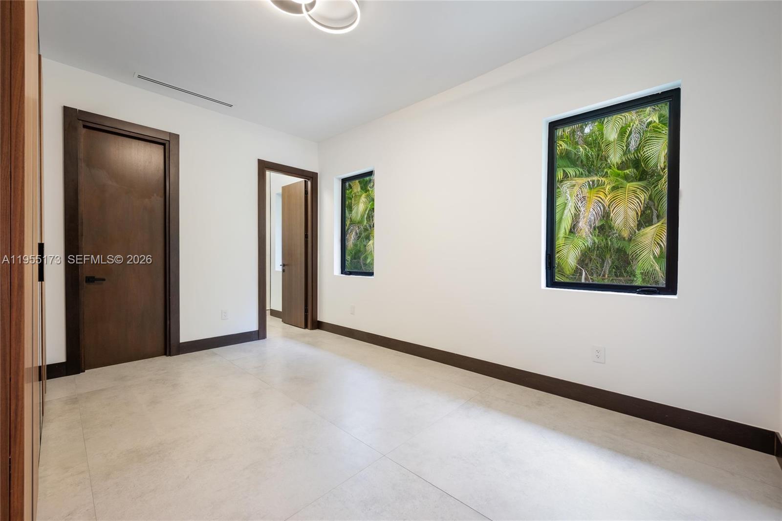 SUNILAND ESTATES 1ST ADDN - Residential