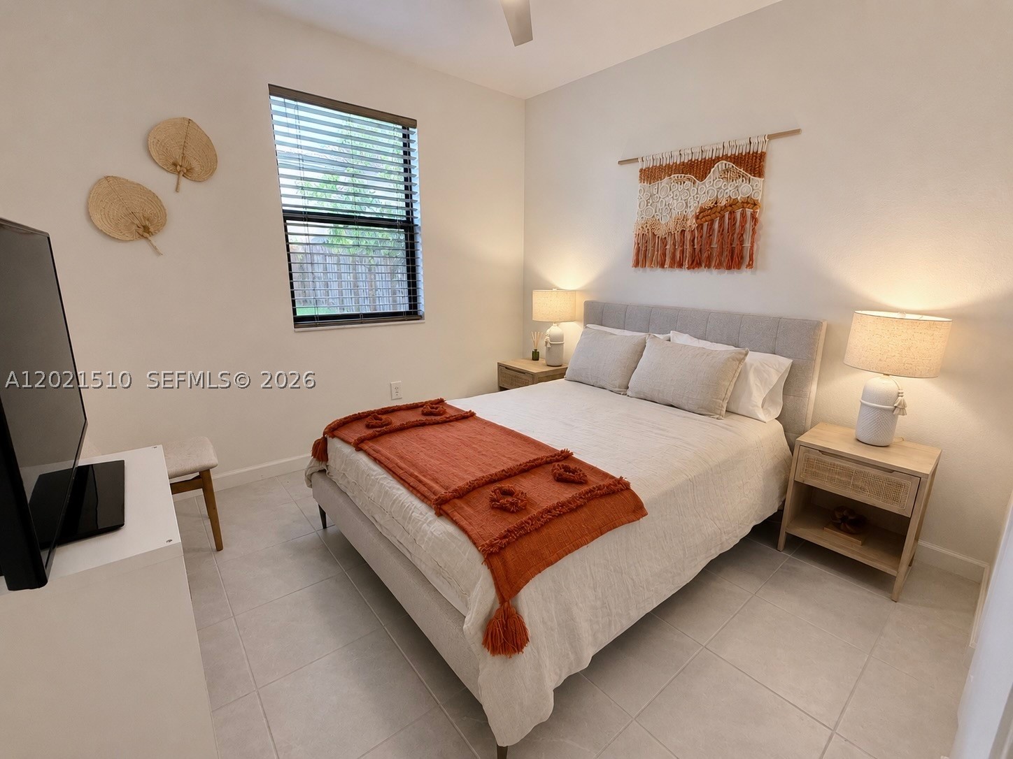 ESTATES AT SILVER PALM - Residential