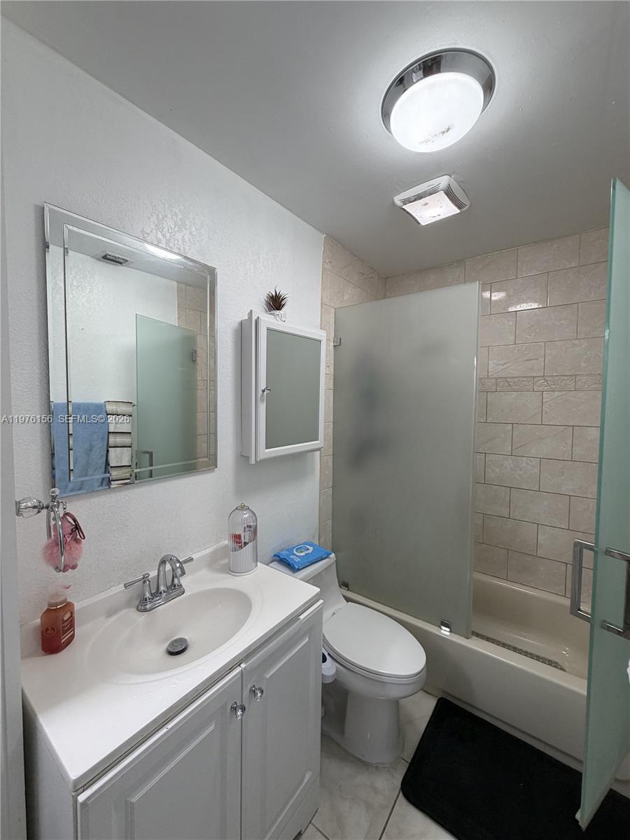 MIDWAY VILLAGE PH 2 CONDO - Residential