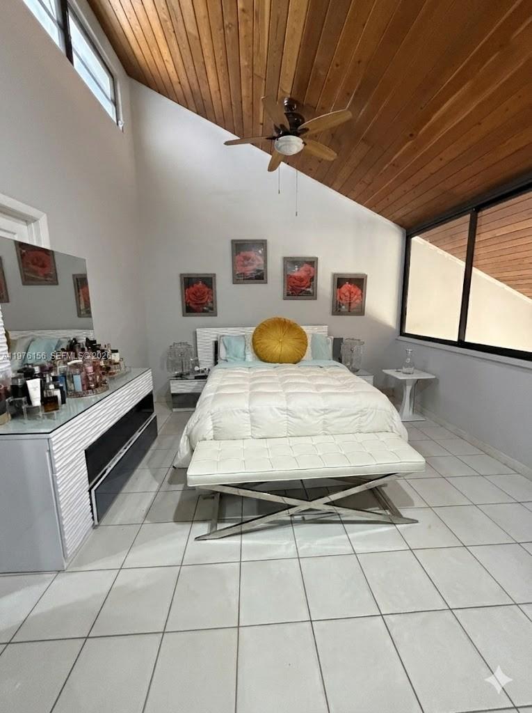 MIDWAY VILLAGE PH 2 CONDO - Residential