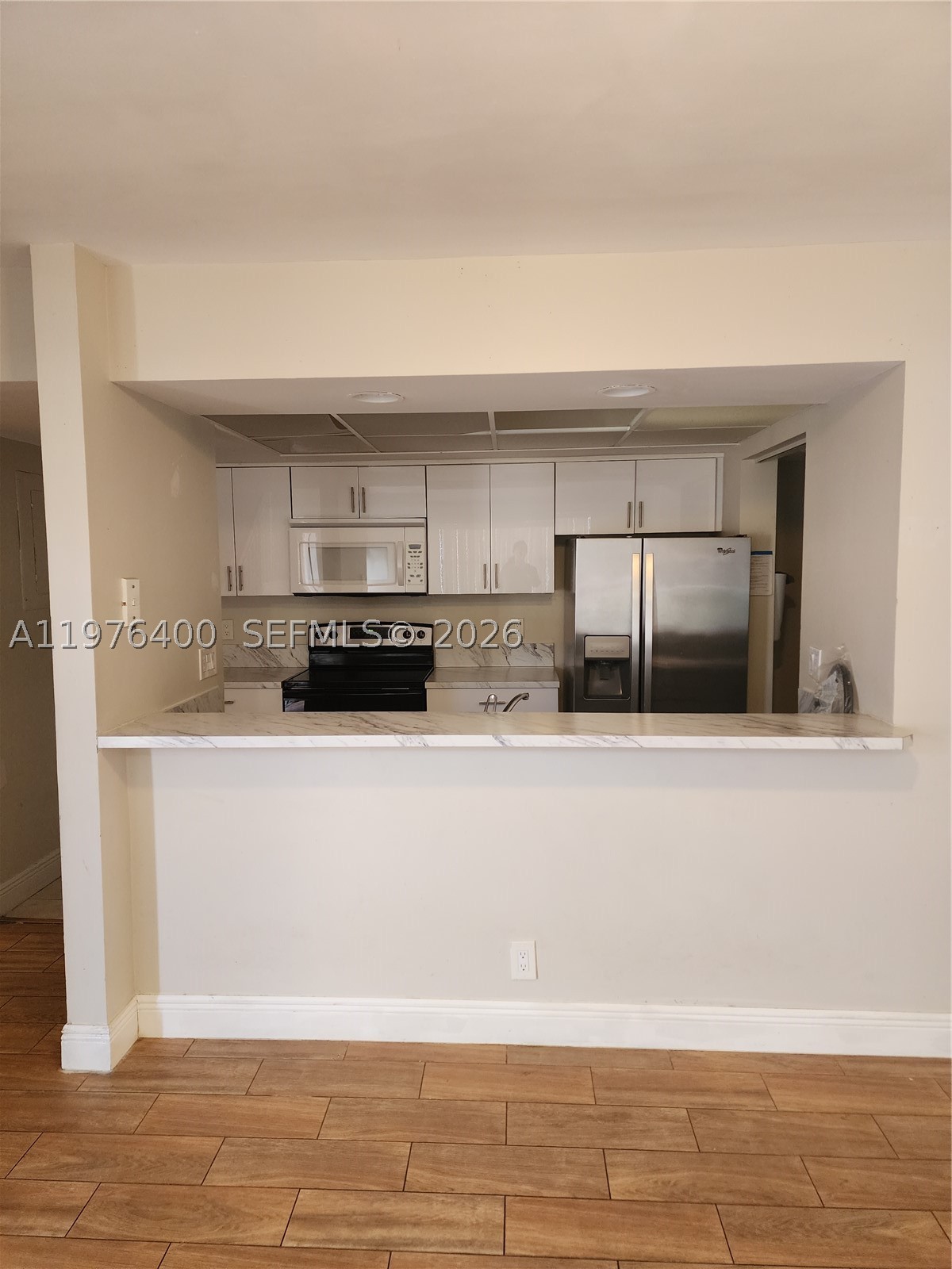 PEMBROKE LAKES SECTION SE - Residential