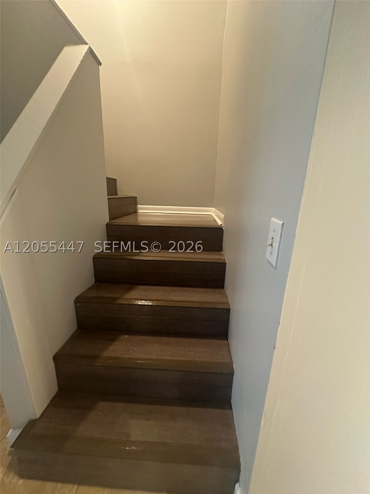 BRENTWOOD WEST TOWNHOUSES - Residential