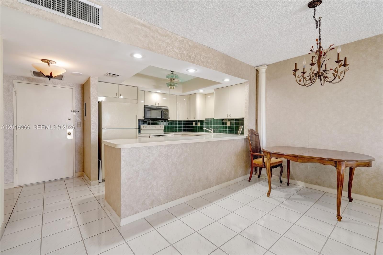 OLYMPUS CONDO PHASE - Residential