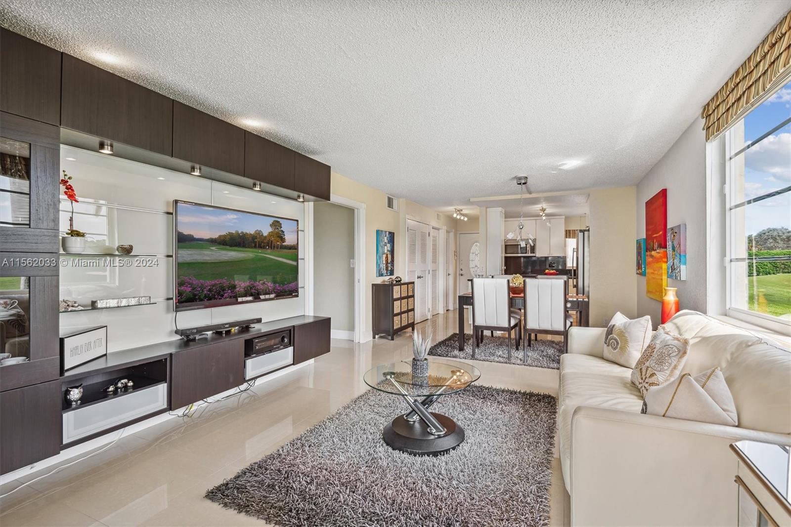 HOLLYBROOK GOLF AND - Residential