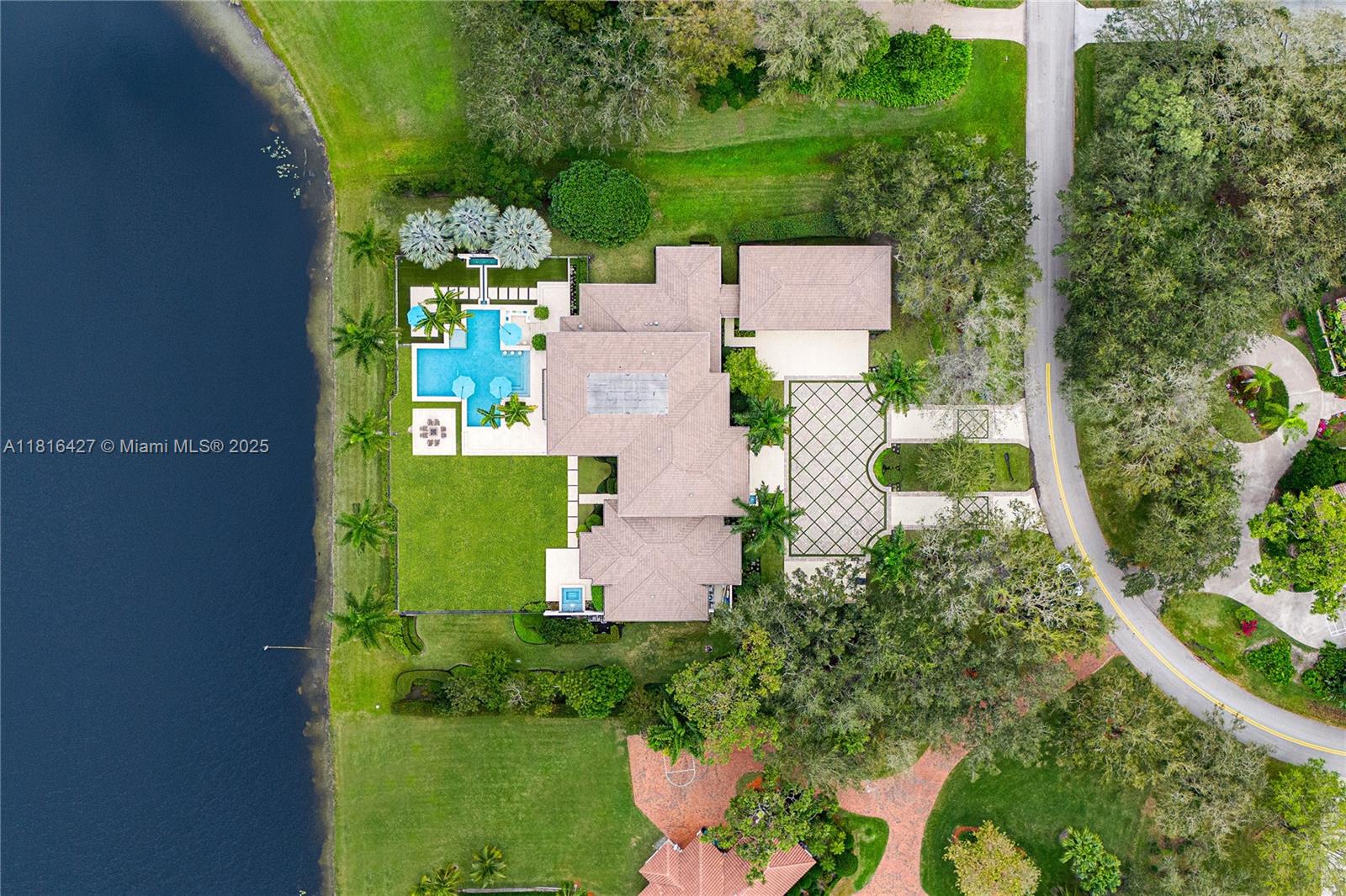 WINDMILL RANCH ESTATES - Residential