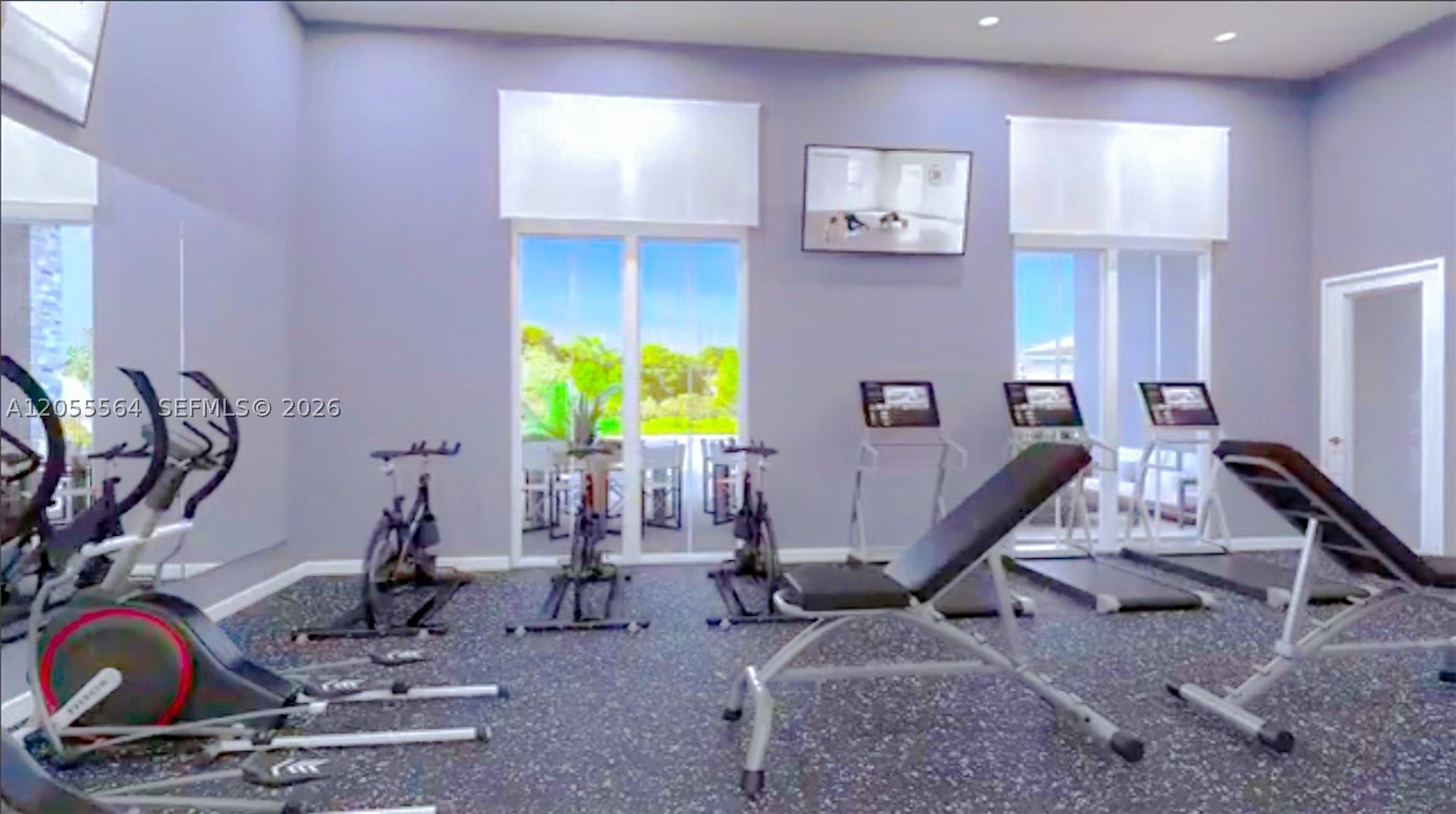 PARADISE PINES - Residential Lease