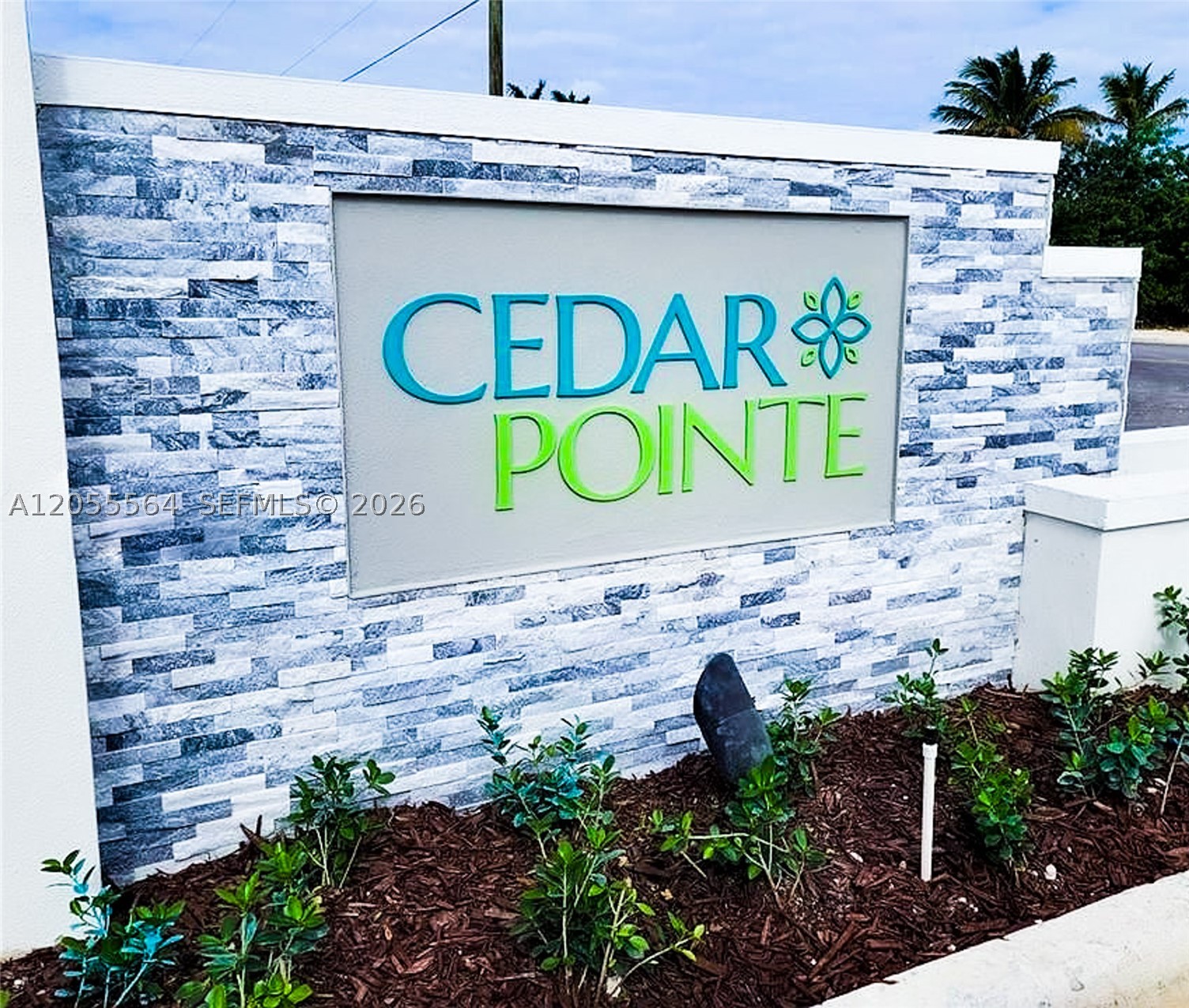 PARADISE PINES - Residential Lease