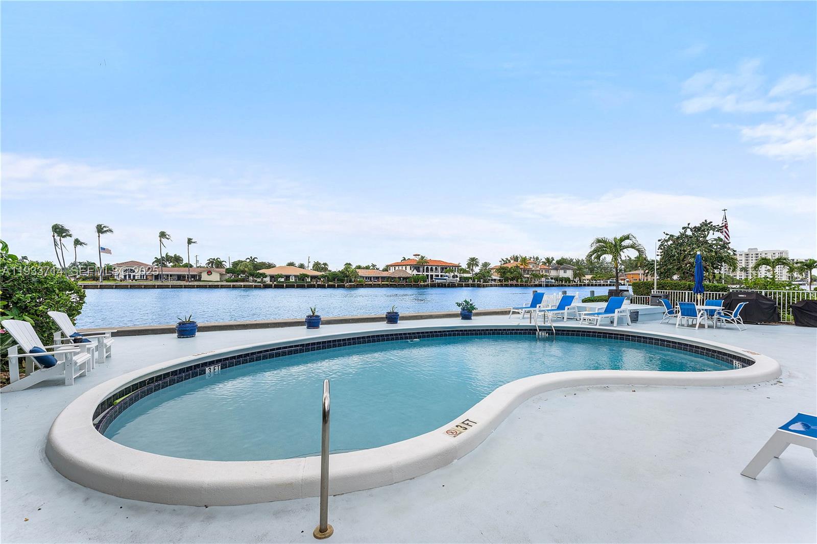 COASTAL WINDS SOUTH CO-OP - Residential