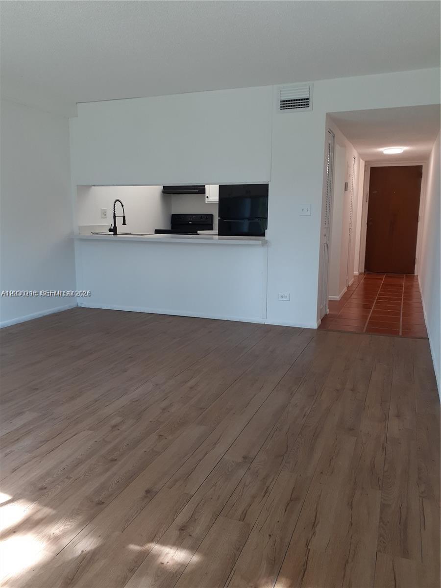 INTERNATIONAL VILLAGE AT - Residential Lease