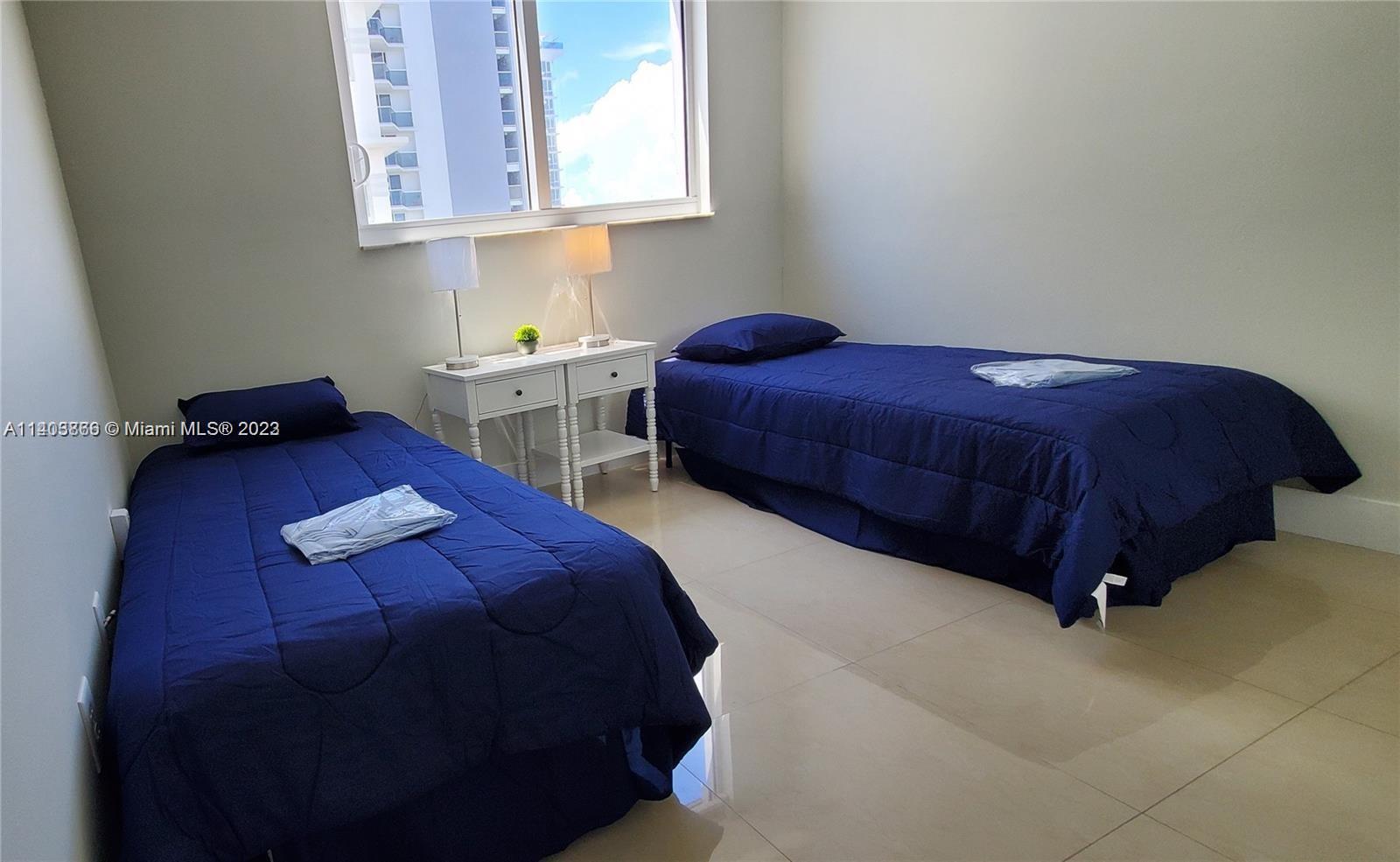 THE ROYAL CLUB CONDO - Residential Lease