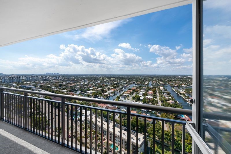 PLAZA SOUTH CONDO - Residential