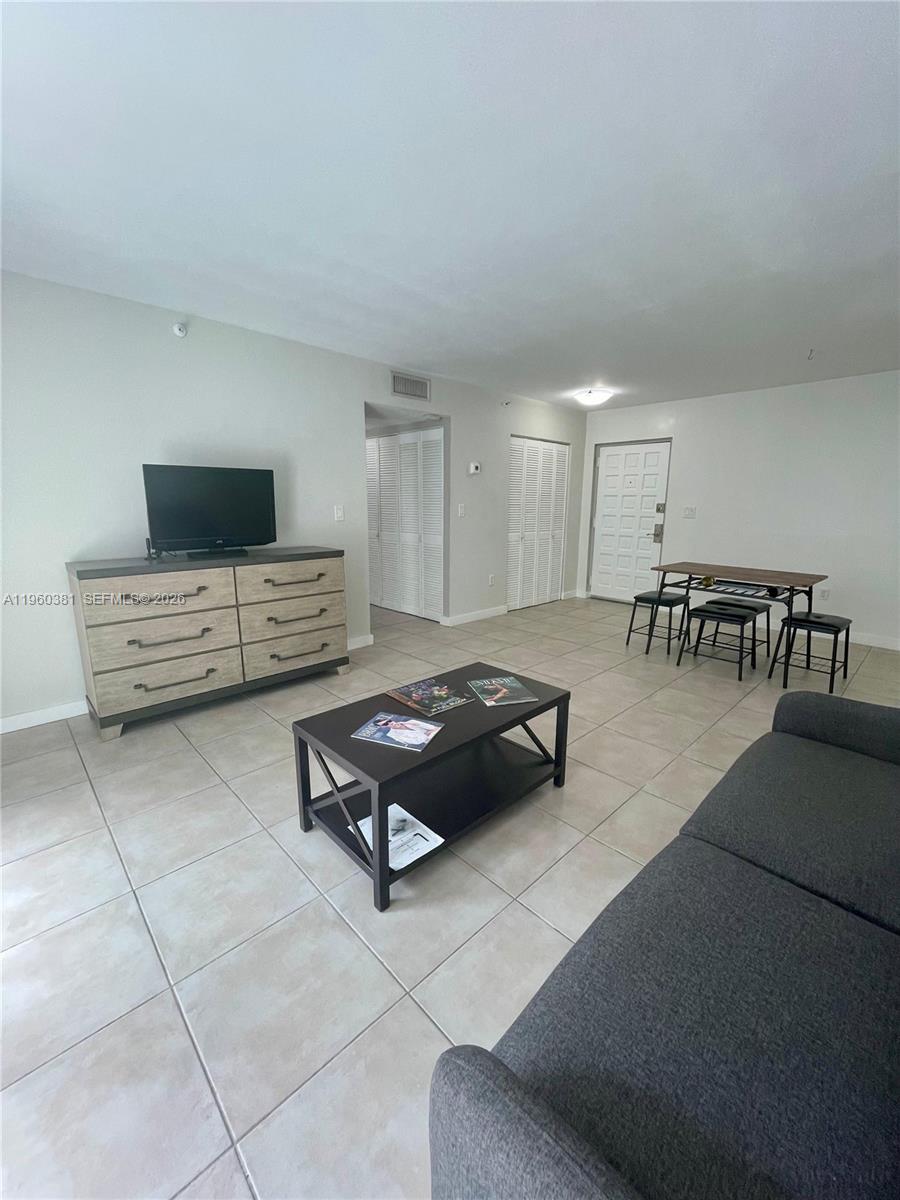 NIRVANA CONDO NO FOUR CON - Residential