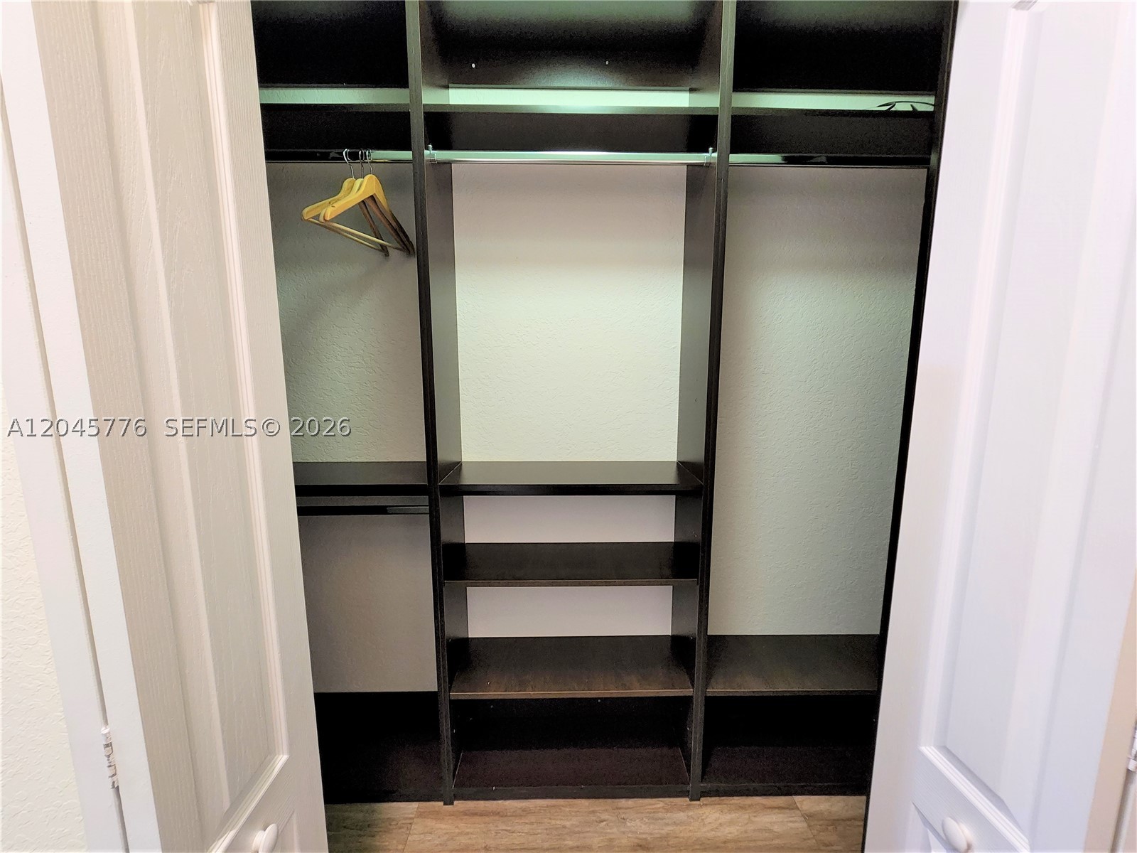 COURTYARDS ONE CONDO - Residential Lease