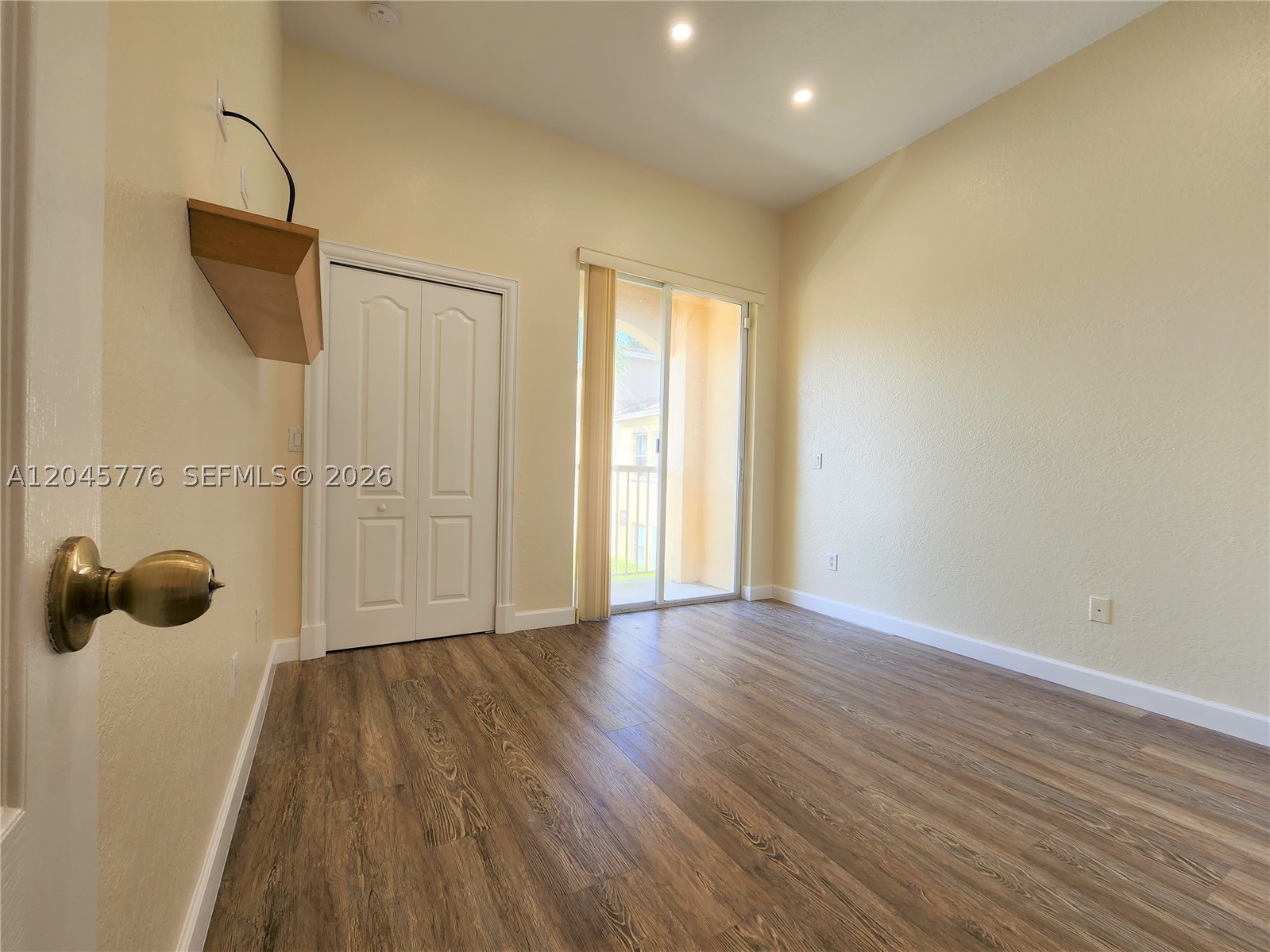 COURTYARDS ONE CONDO - Residential Lease