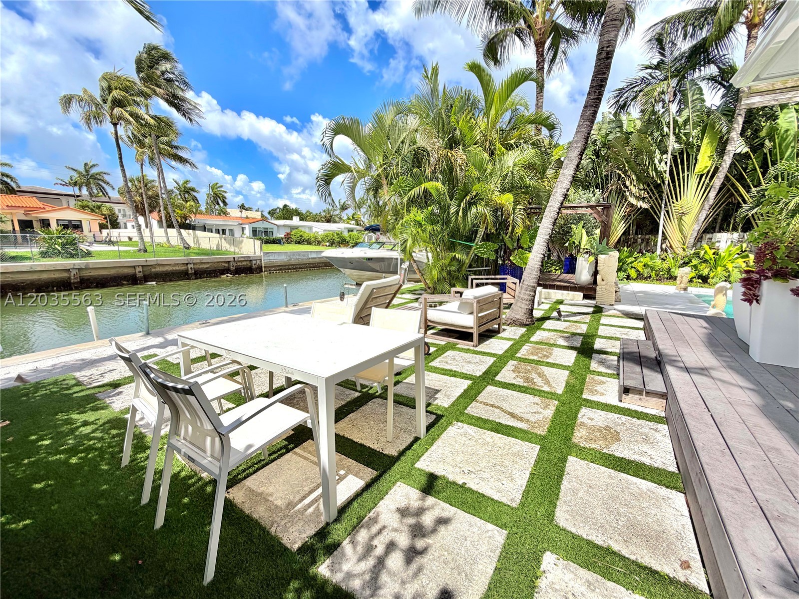 BISCAYNE POINT - Residential Lease