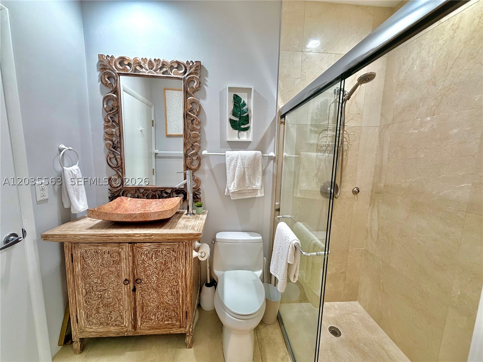 BISCAYNE POINT - Residential Lease