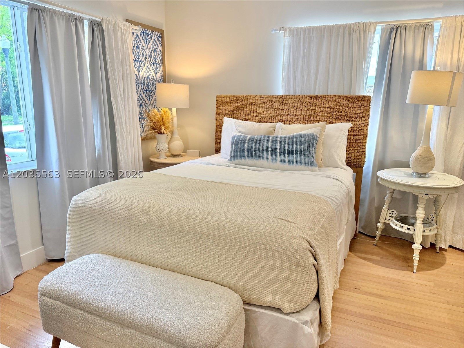 BISCAYNE POINT - Residential Lease