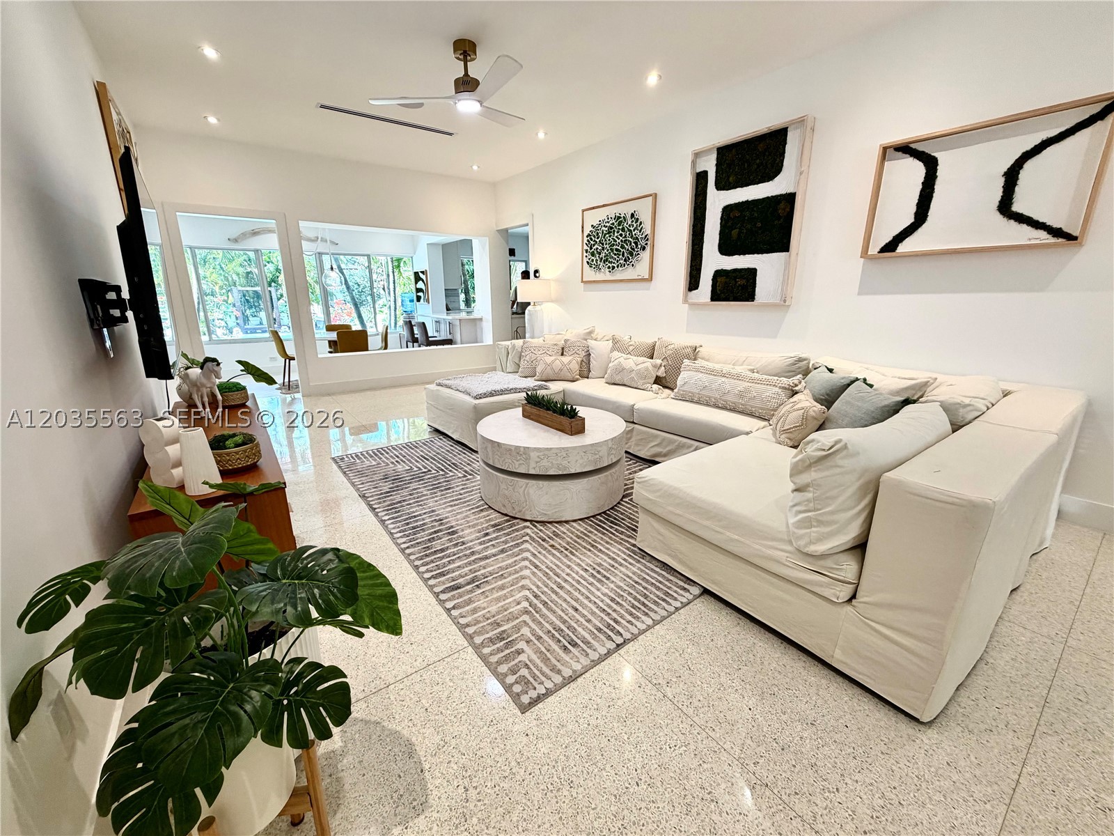 BISCAYNE POINT - Residential Lease