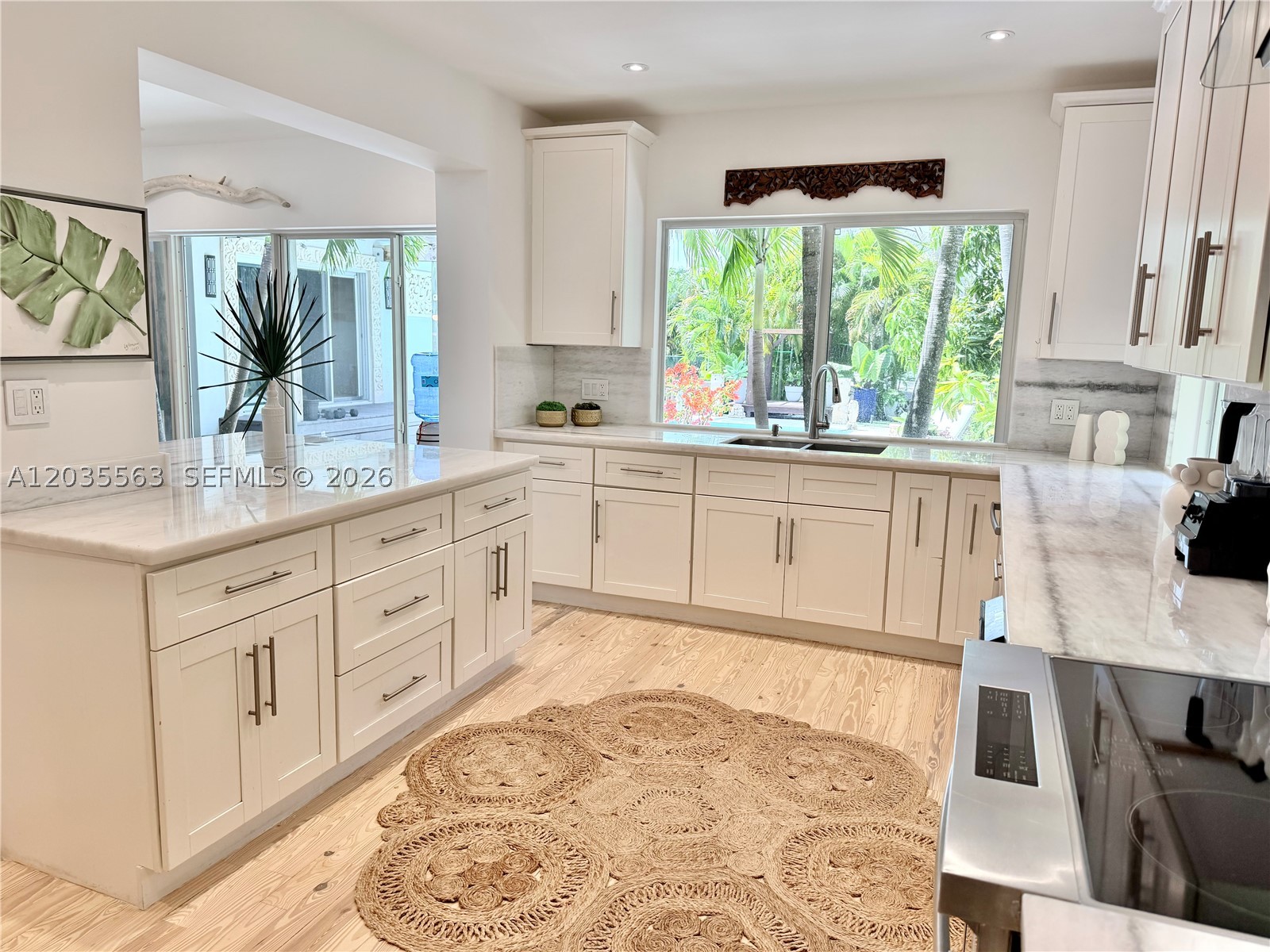 BISCAYNE POINT - Residential Lease
