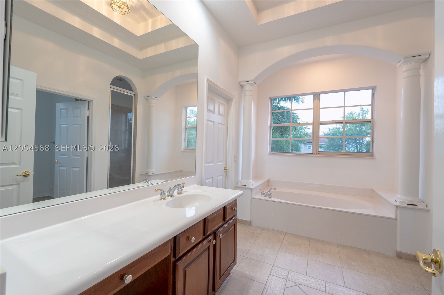 DORAL ISLES VENETIA - Residential Lease