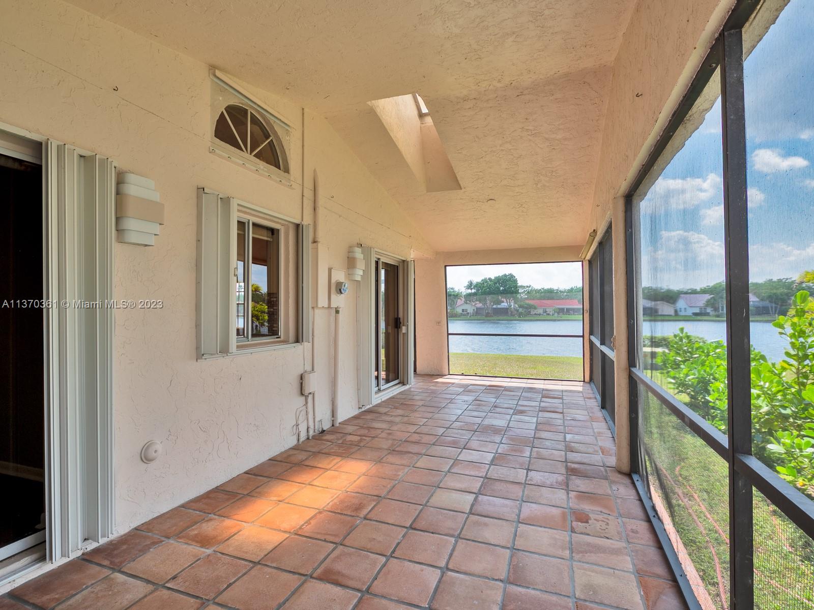 COUNTRY ISLES GARDEN HOME - Residential Lease