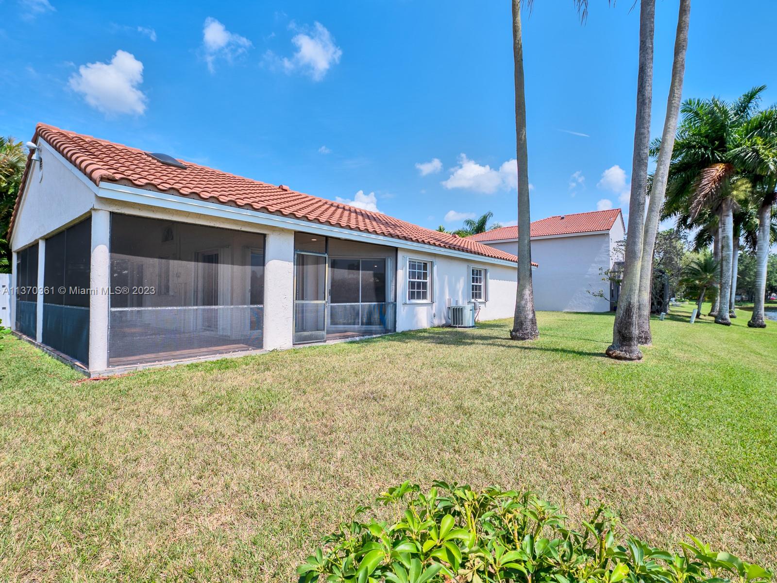 COUNTRY ISLES GARDEN HOME - Residential Lease