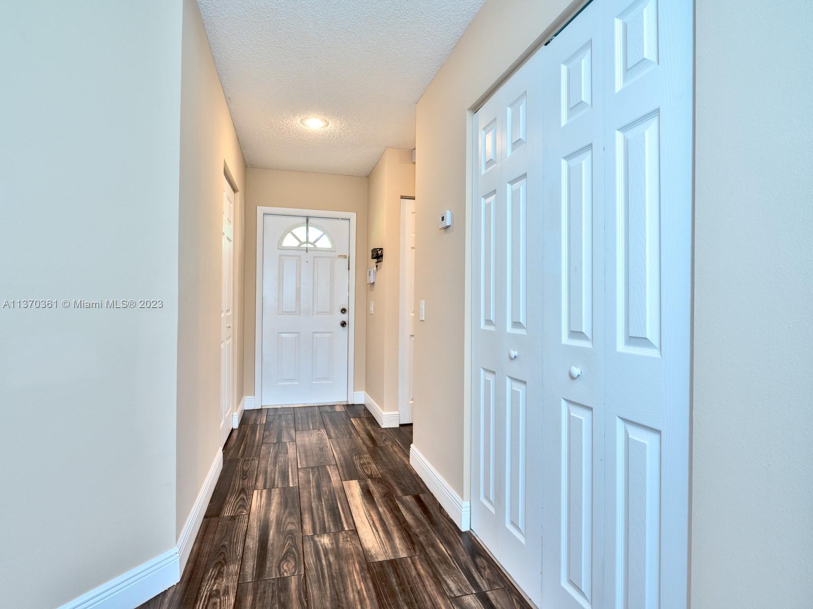 COUNTRY ISLES GARDEN HOME - Residential Lease