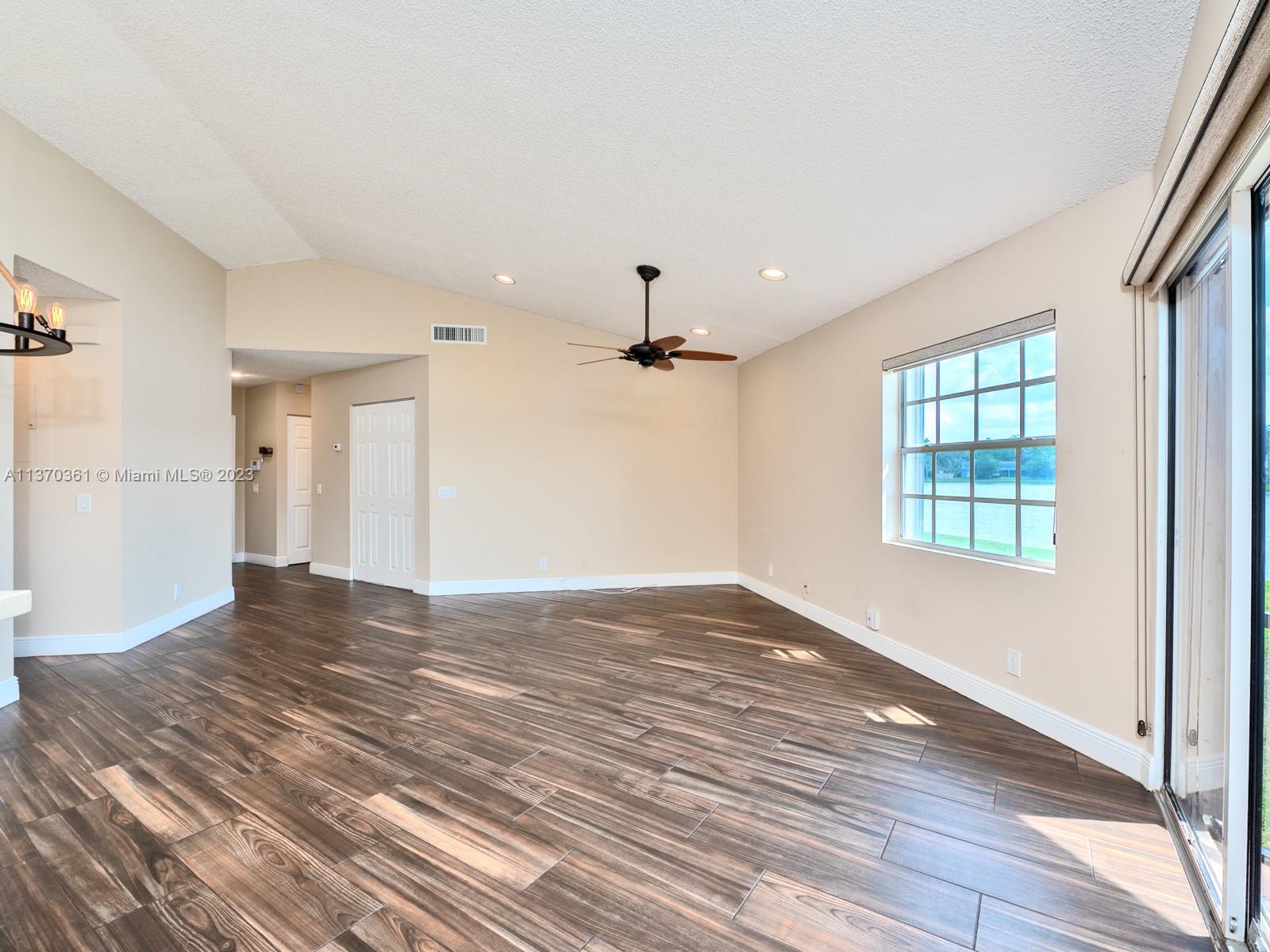 COUNTRY ISLES GARDEN HOME - Residential Lease