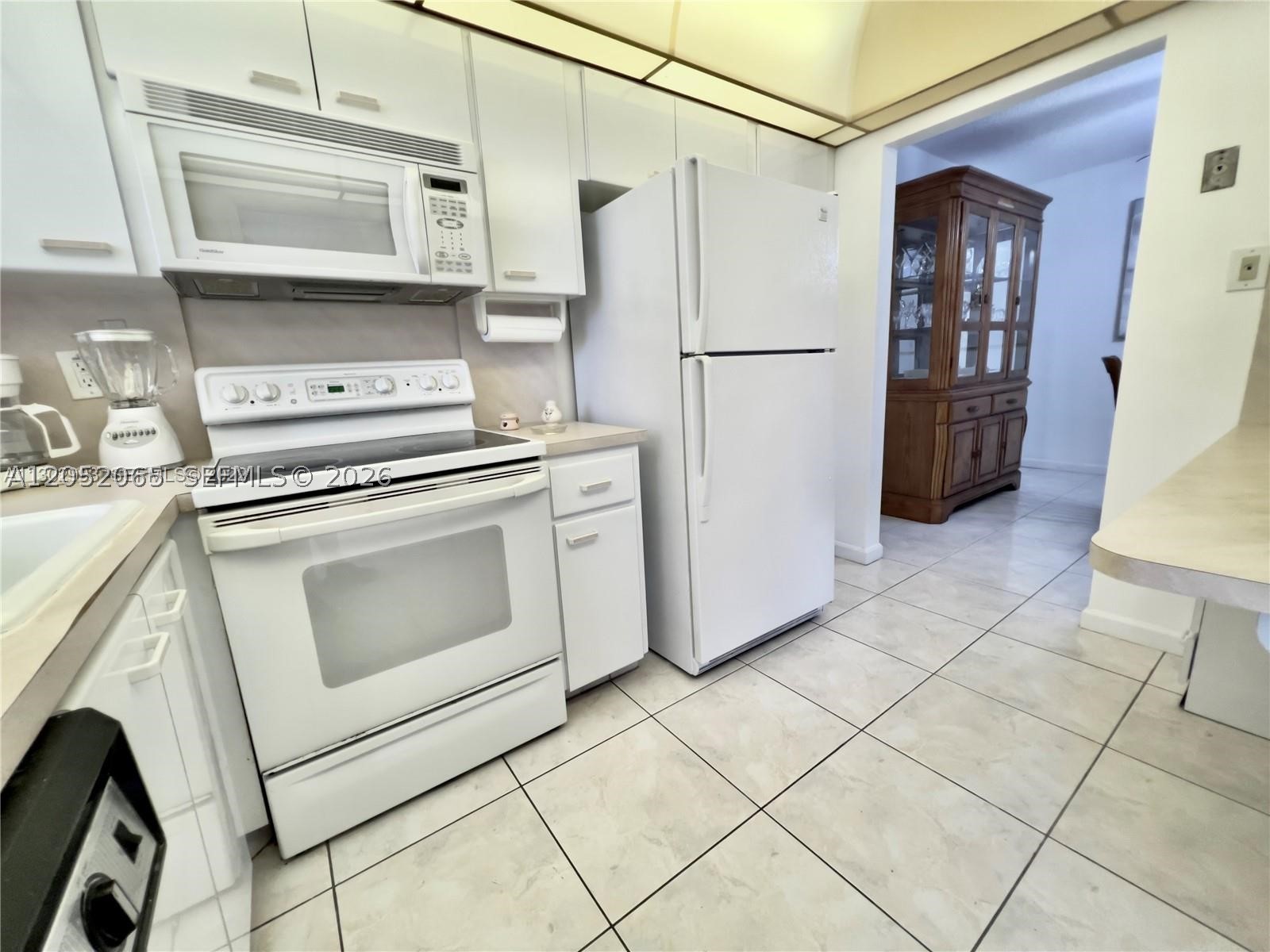 PARADISE VILLAS CONDO - Residential
