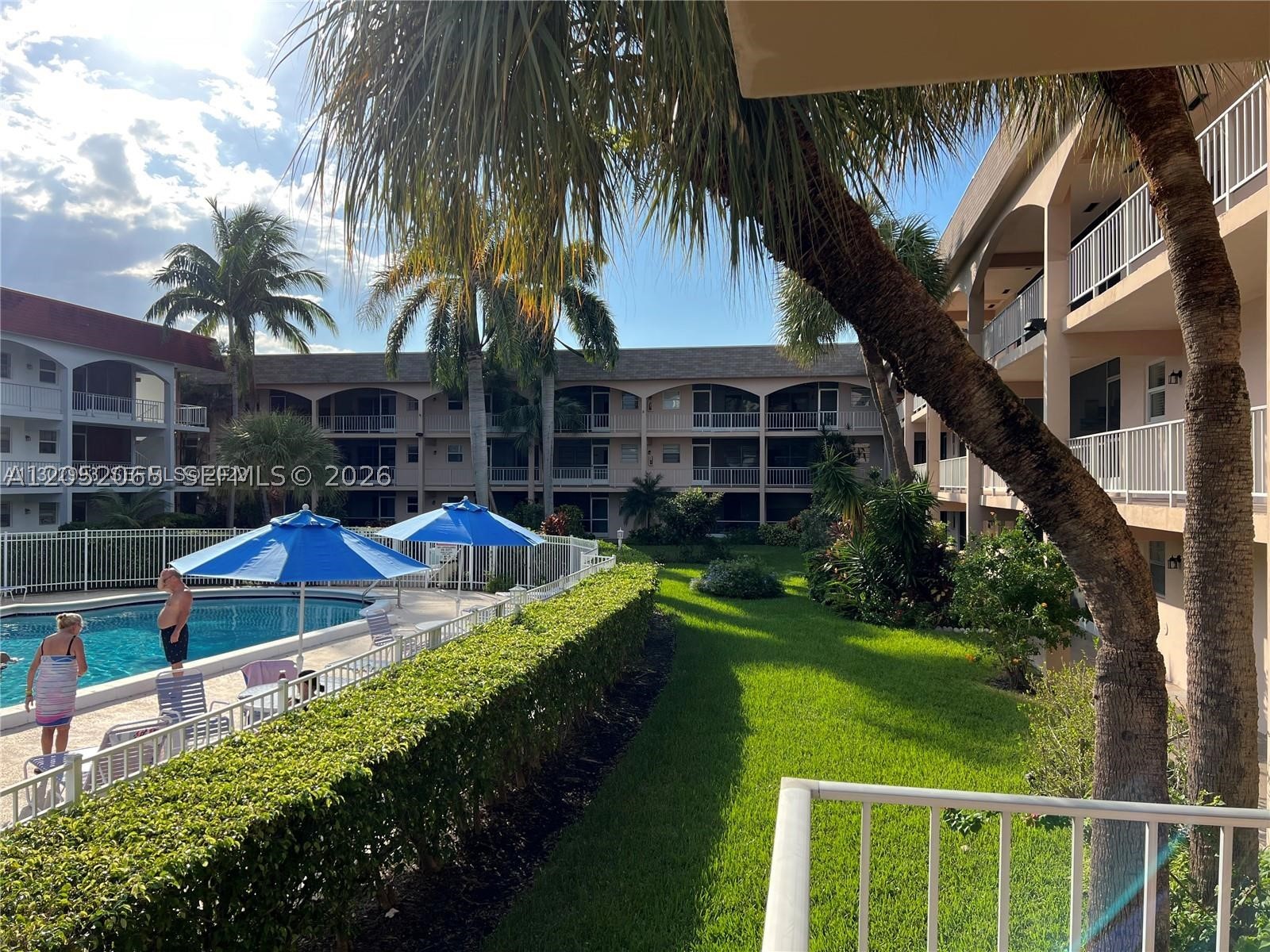 PARADISE VILLAS CONDO - Residential