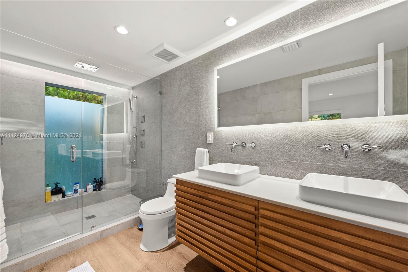 BAY HEIGHTS 1ST ADDN - Residential