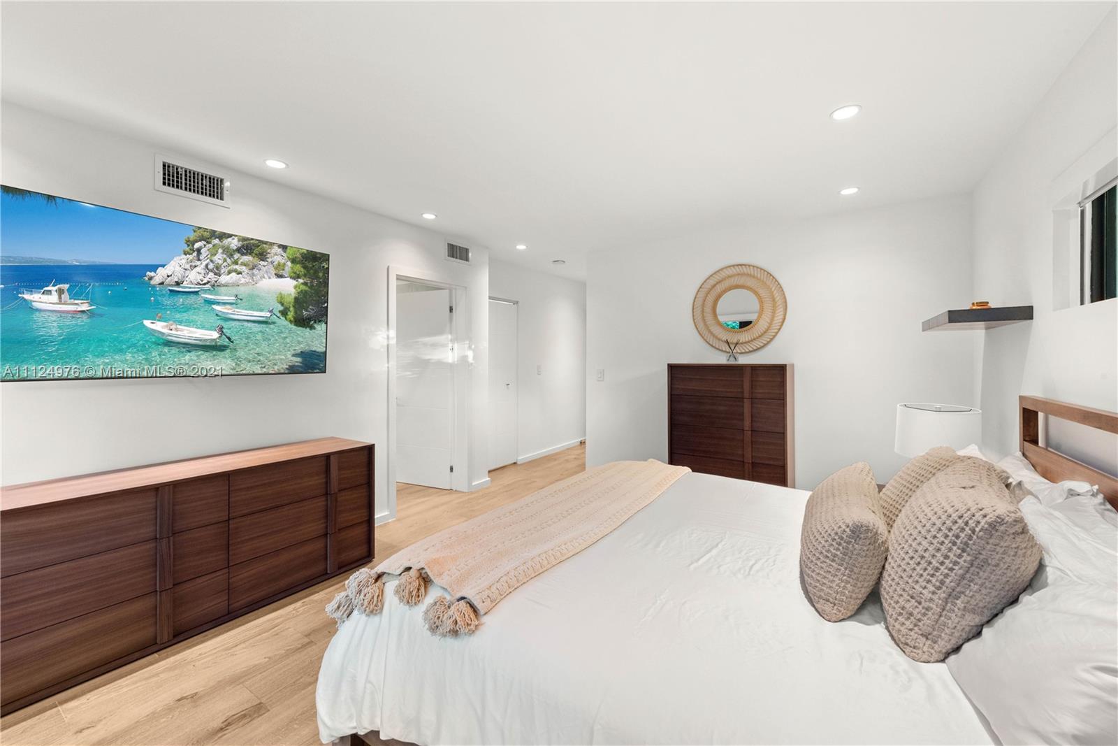 BAY HEIGHTS 1ST ADDN - Residential
