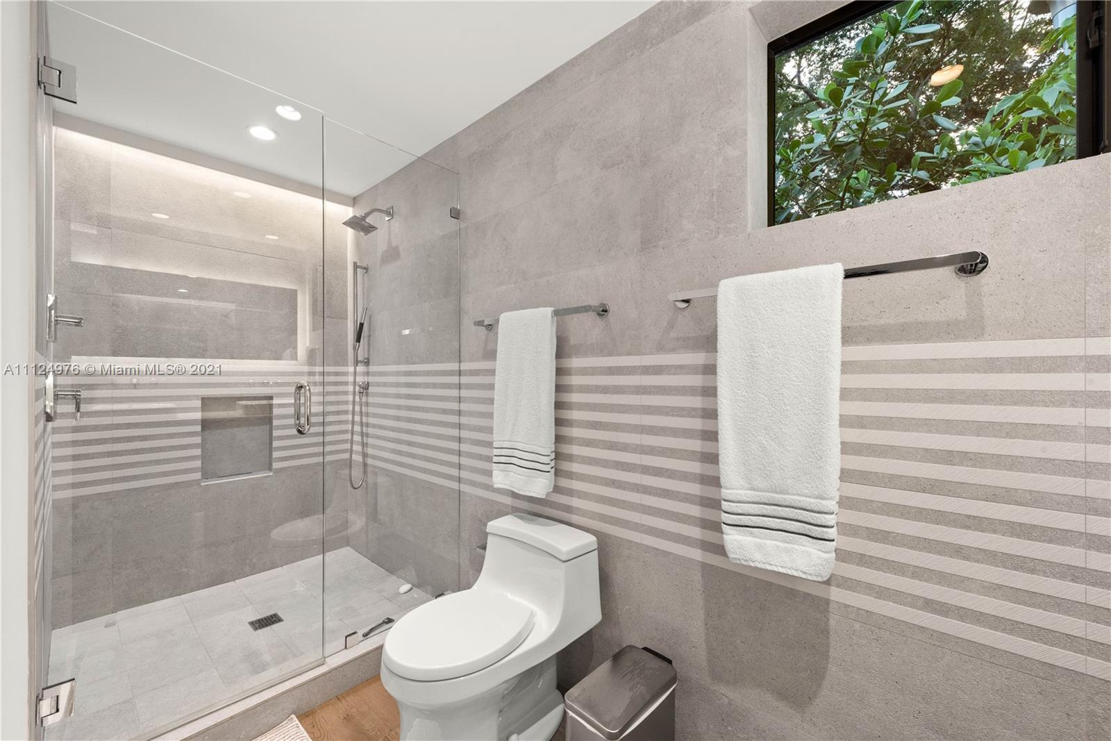 BAY HEIGHTS 1ST ADDN - Residential