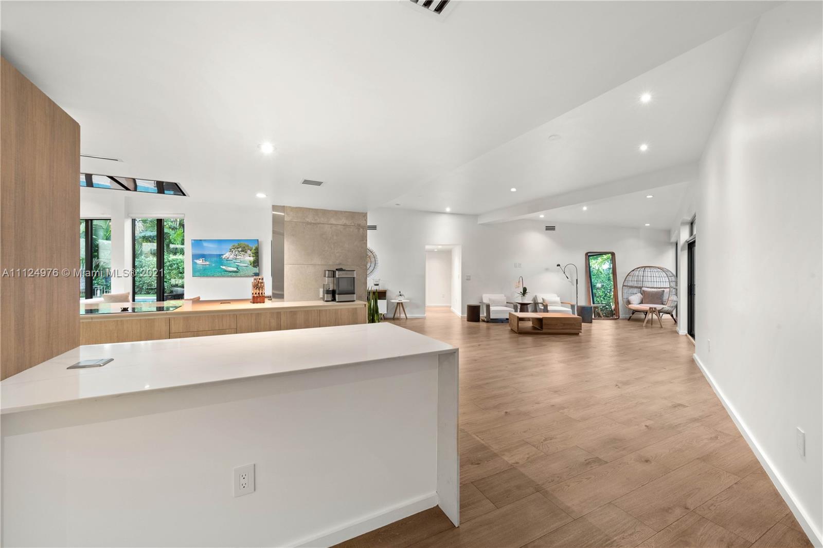 BAY HEIGHTS 1ST ADDN - Residential