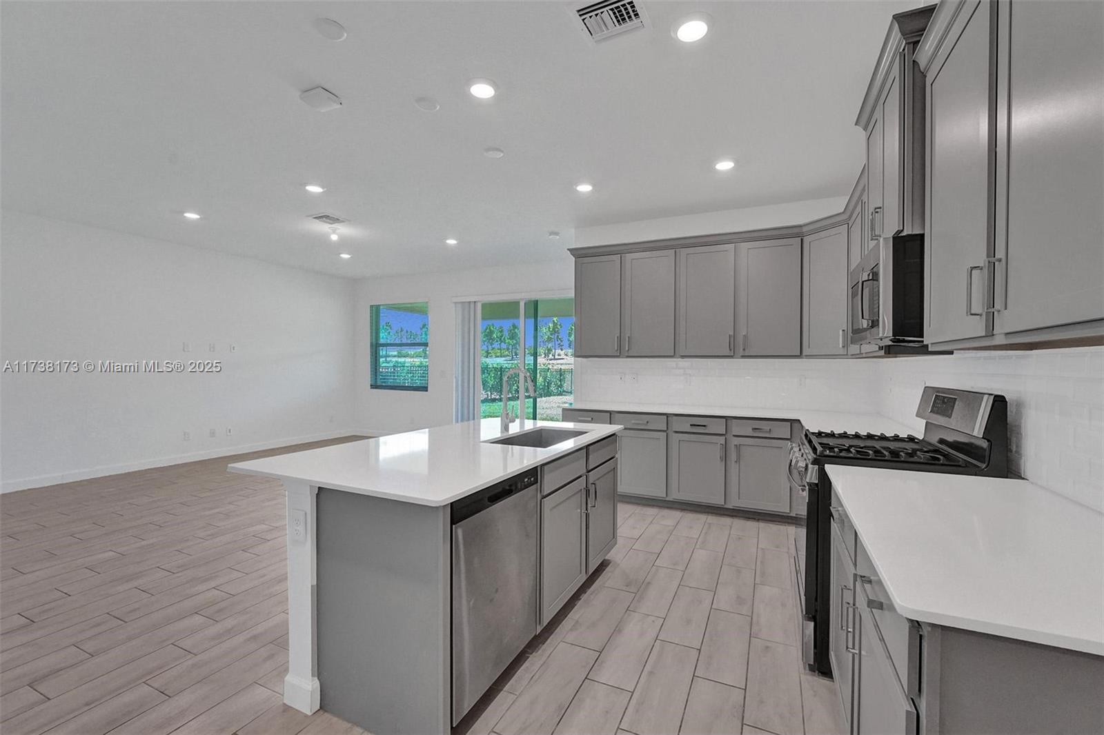 ARDEN PUD POD K - Residential Lease