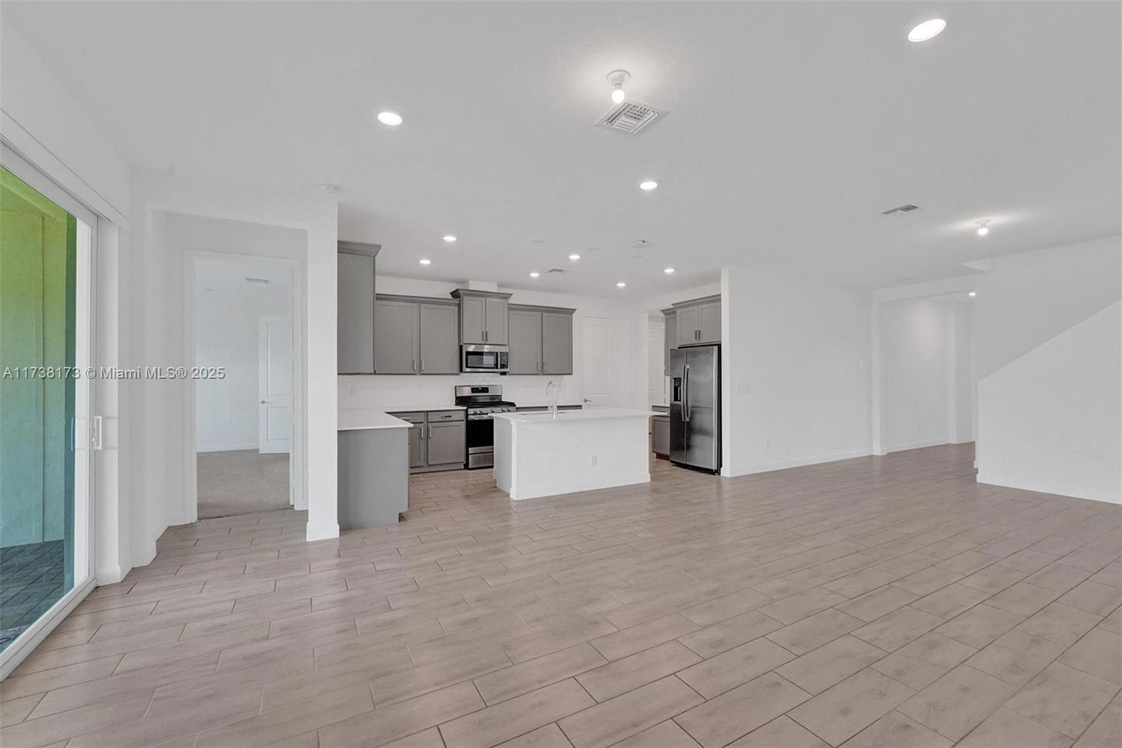 ARDEN PUD POD K - Residential Lease