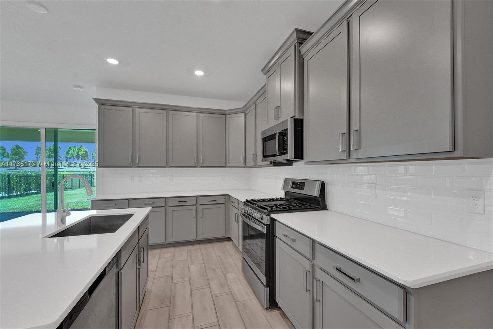 ARDEN PUD POD K - Residential Lease