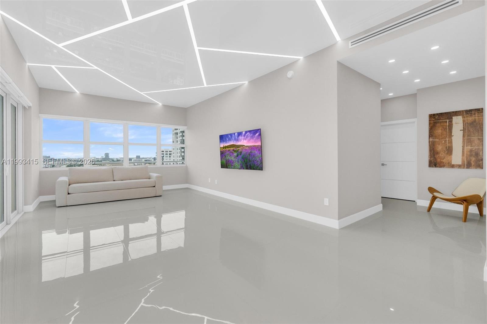 DEL PRADO MARINA - Residential