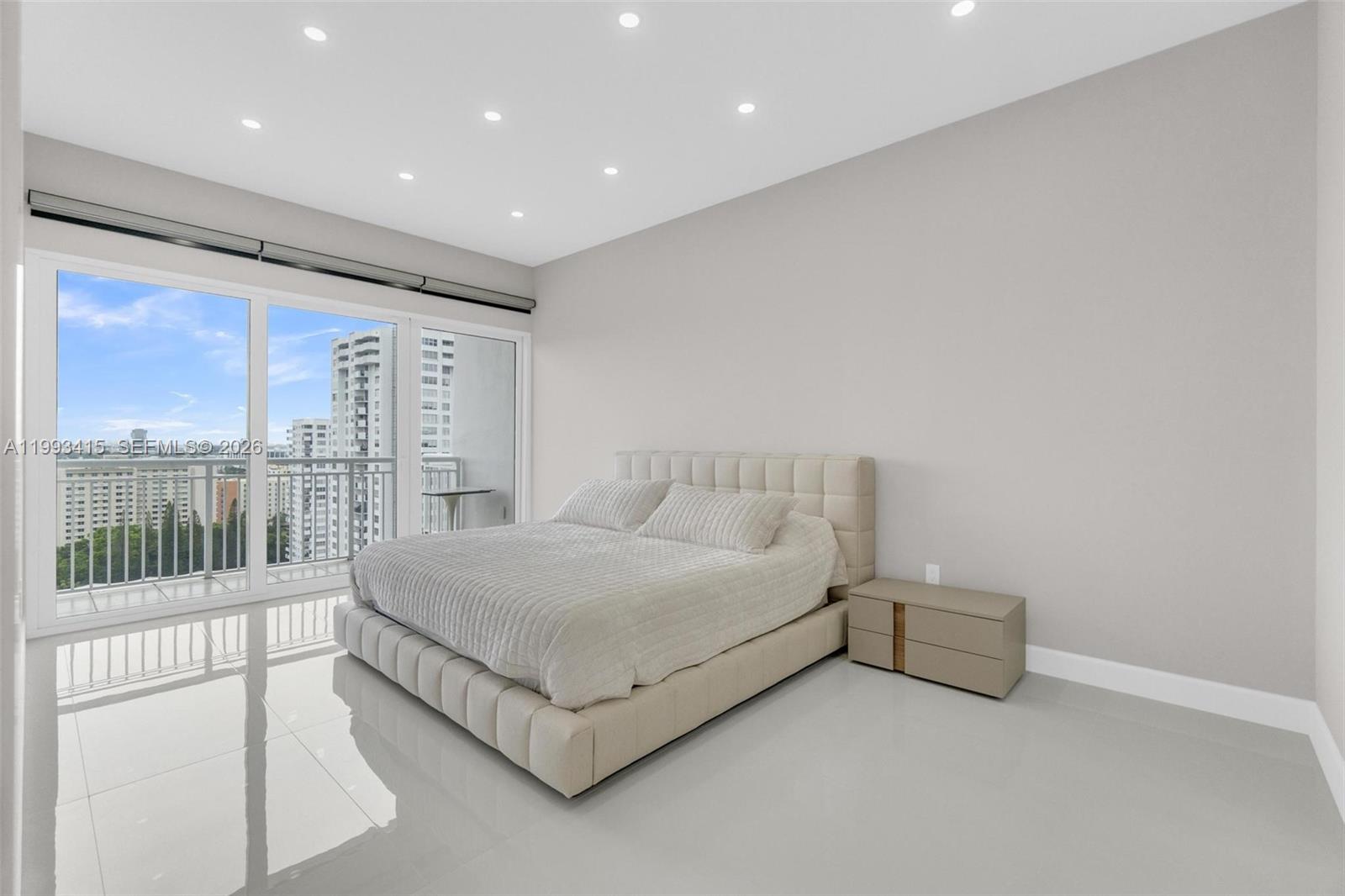 DEL PRADO MARINA - Residential