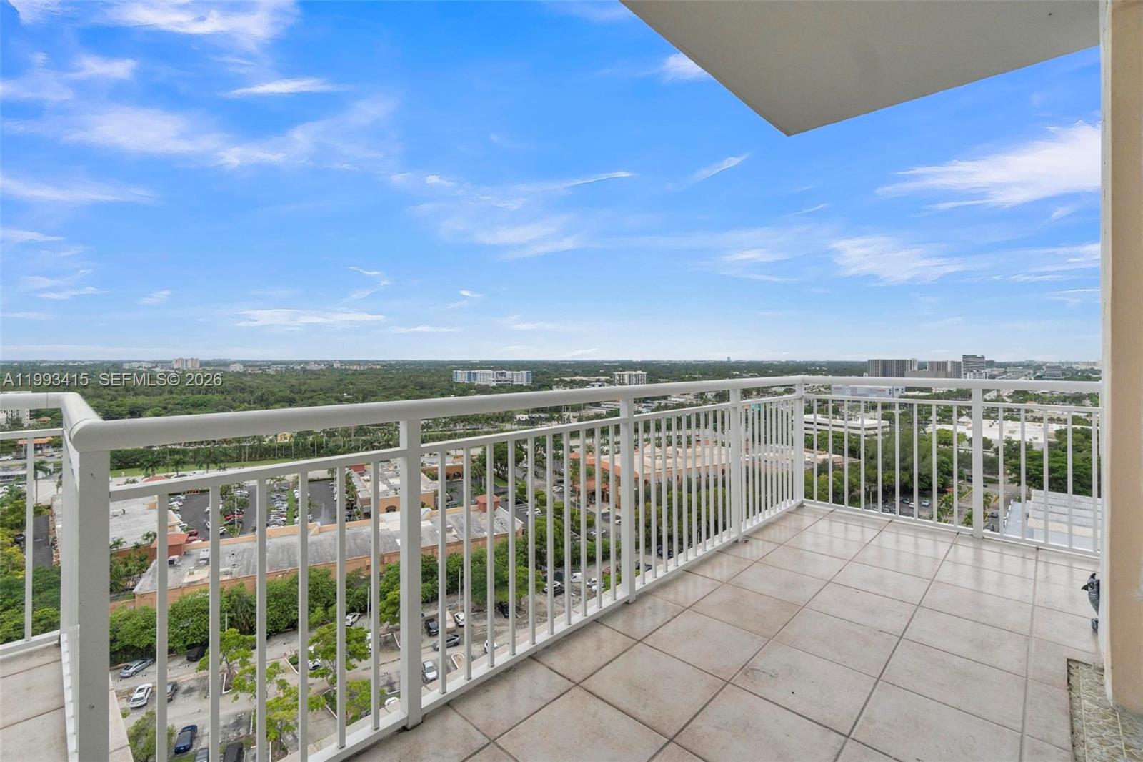 DEL PRADO MARINA - Residential