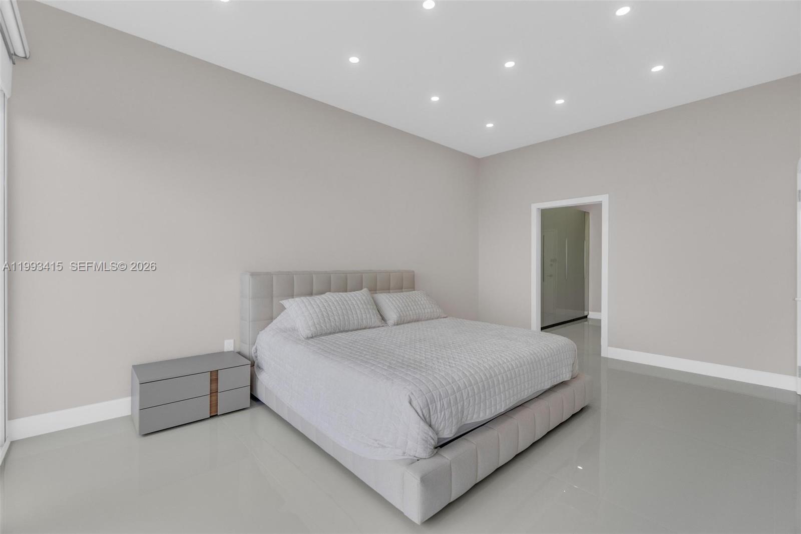 DEL PRADO MARINA - Residential