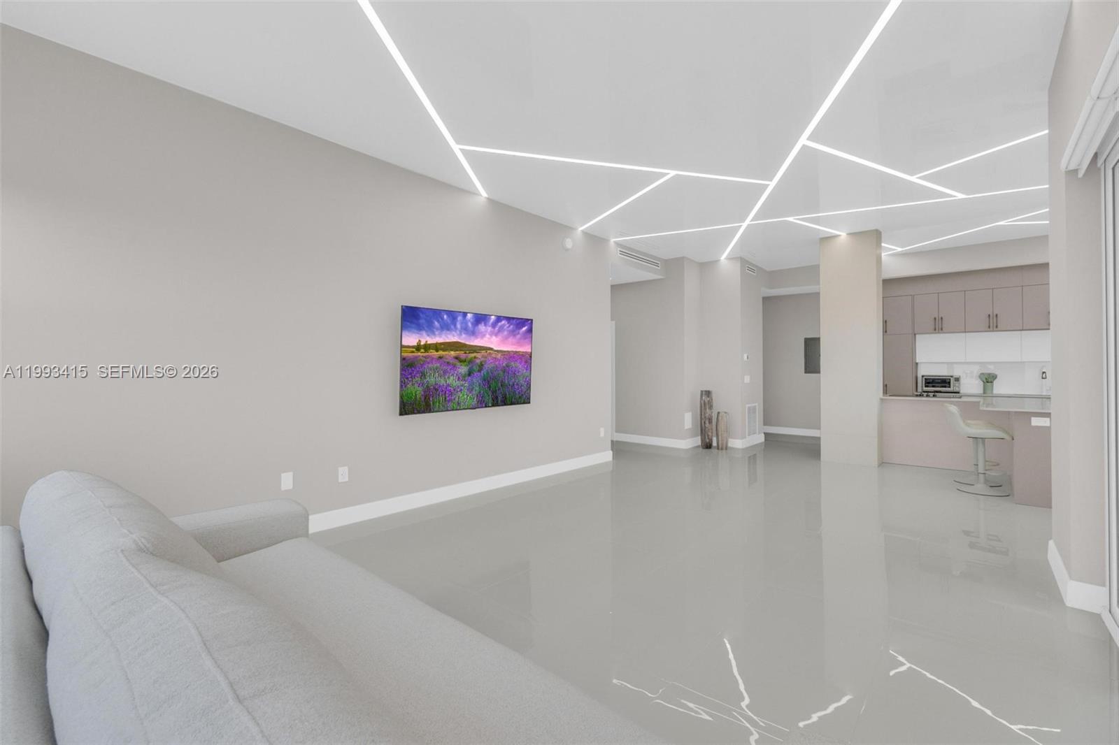 DEL PRADO MARINA - Residential