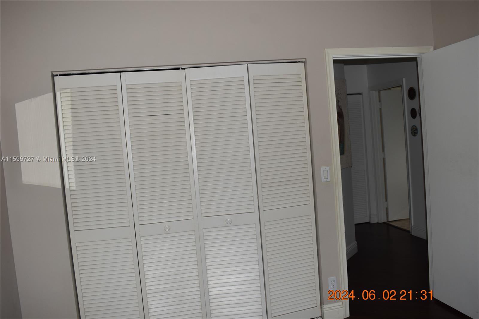 ORCHID ISLAND - Residential Lease