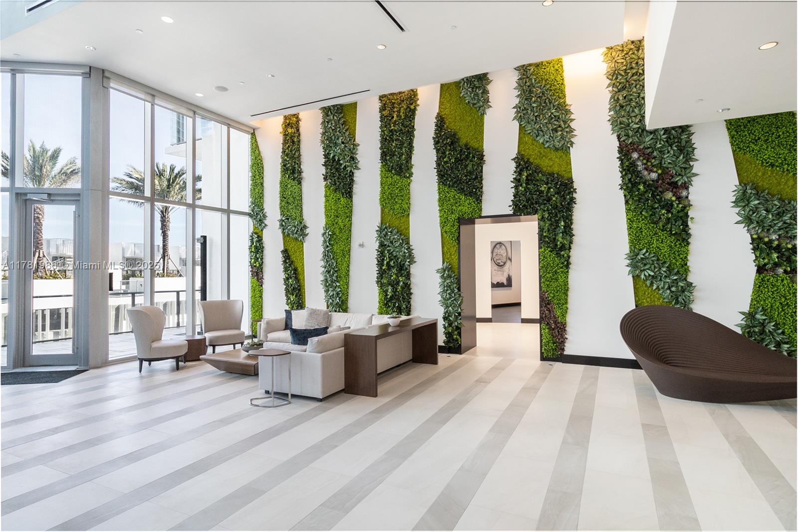 PARAMOUNT MIAMI WORLDCENT - Residential
