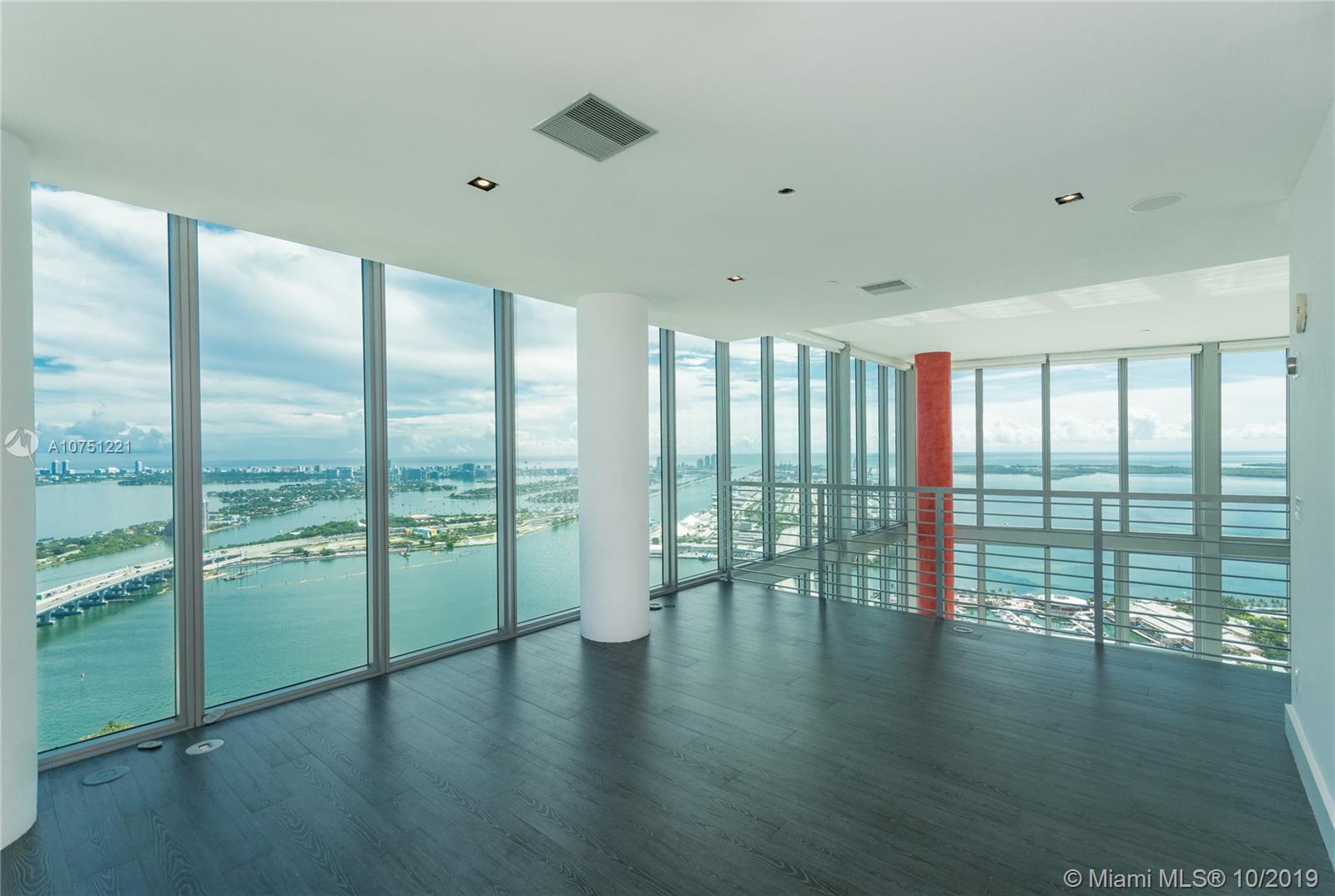 MARINABLUE CONDO - Residential